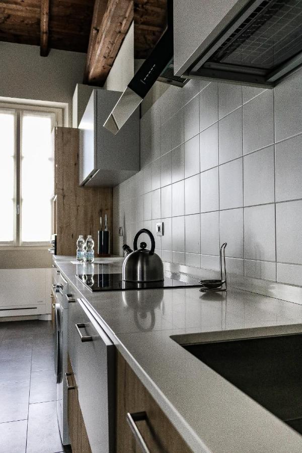 Via Natta - San Siro Apartments - 4 People 米兰 外观 照片