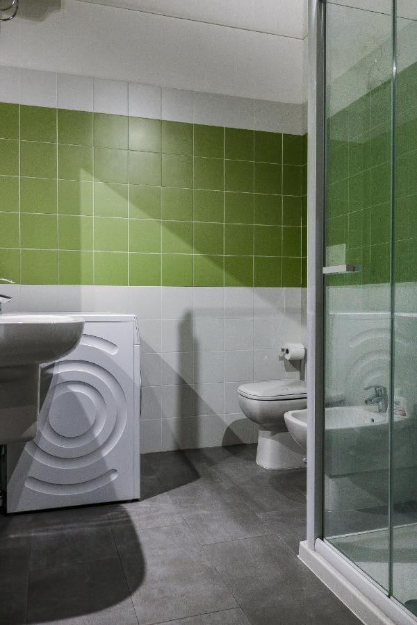 Via Natta - San Siro Apartments - 4 People 米兰 外观 照片